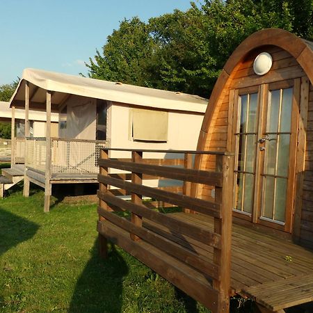 Camping du Pontis Verteillac Bagian luar foto