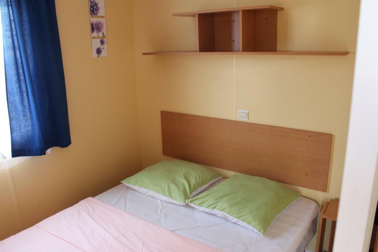 Camping du Pontis Verteillac Bagian luar foto